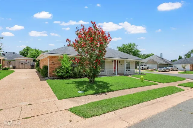 $250,000 | 5900 Stockwood Street, Bossier City, LA 71111