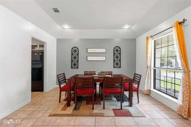 $250,000 | 5900 Stockwood Street, Bossier City, LA 71111