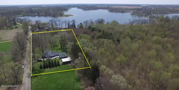 $2,100,000 | 59388 41st Street, Paw Paw, MI 49079