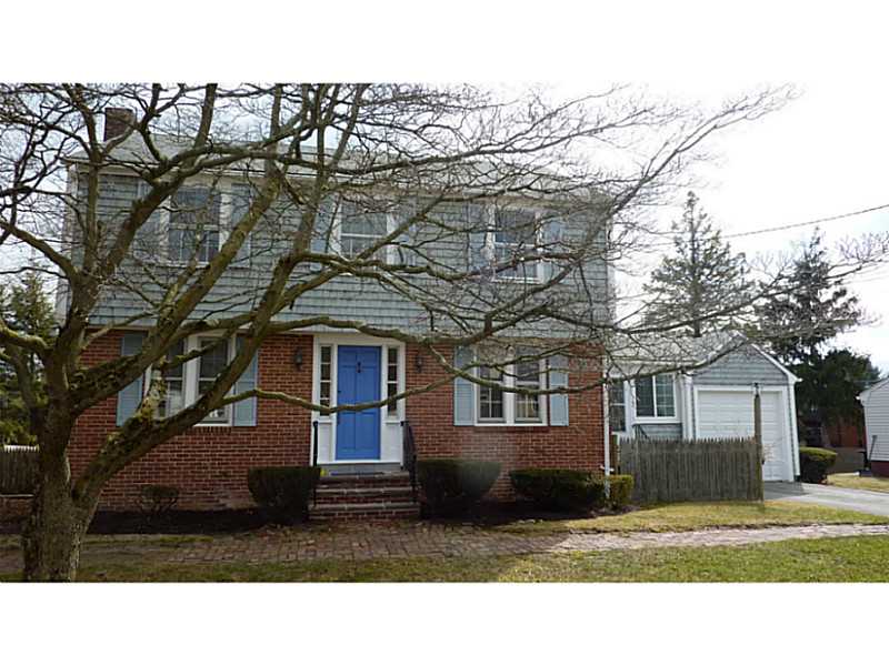 23 Merritt Road East Providence, RI 02915 - Photo 1 of 20 Exterior Front.
