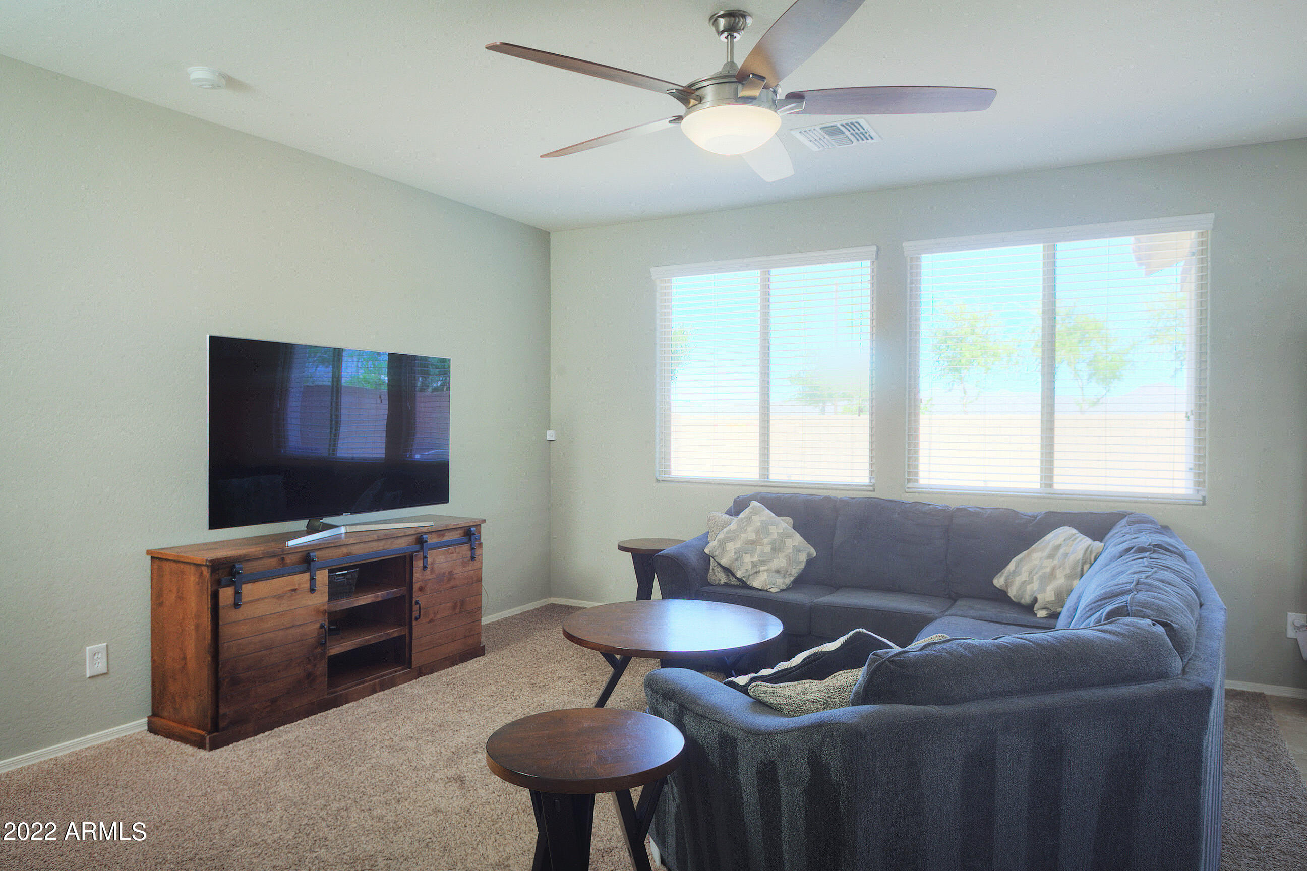 3102 East Rochelle Street Mesa, AZ 85213 - Photo 3 of 25 3102ERochelle003