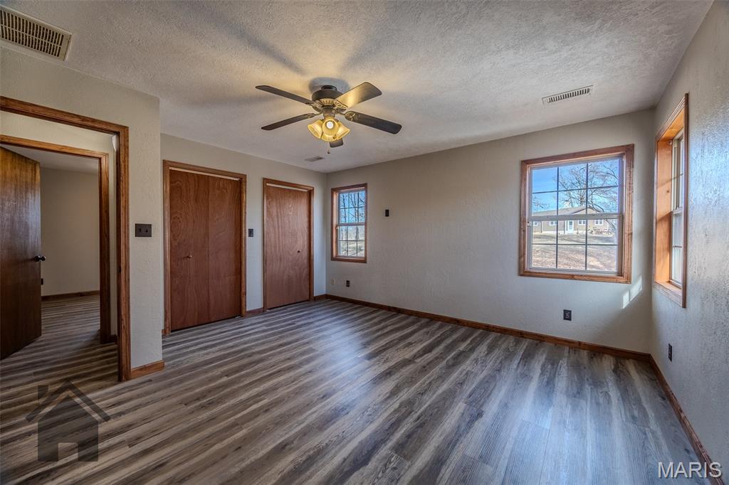 16632 Nickel Drive Phillipsburg, MO 65722 - Photo 16 of 60