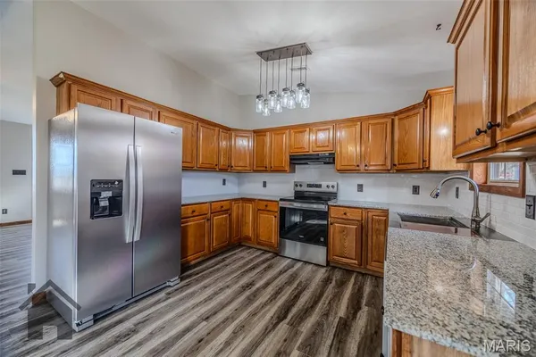 $239,900 | 16632 Nickel Drive, Phillipsburg, MO 65722