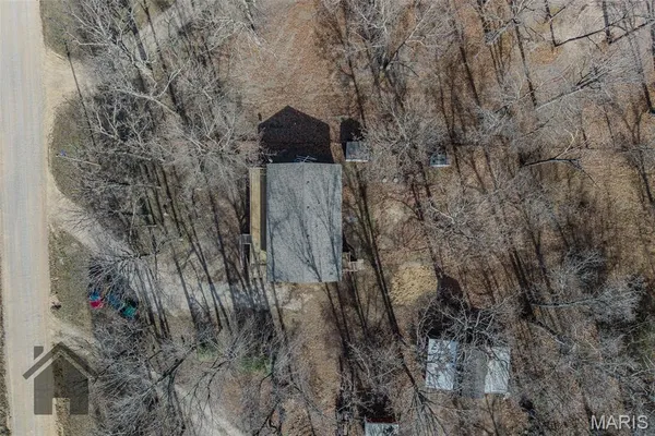 $239,900 | 16632 Nickel Drive, Phillipsburg, MO 65722