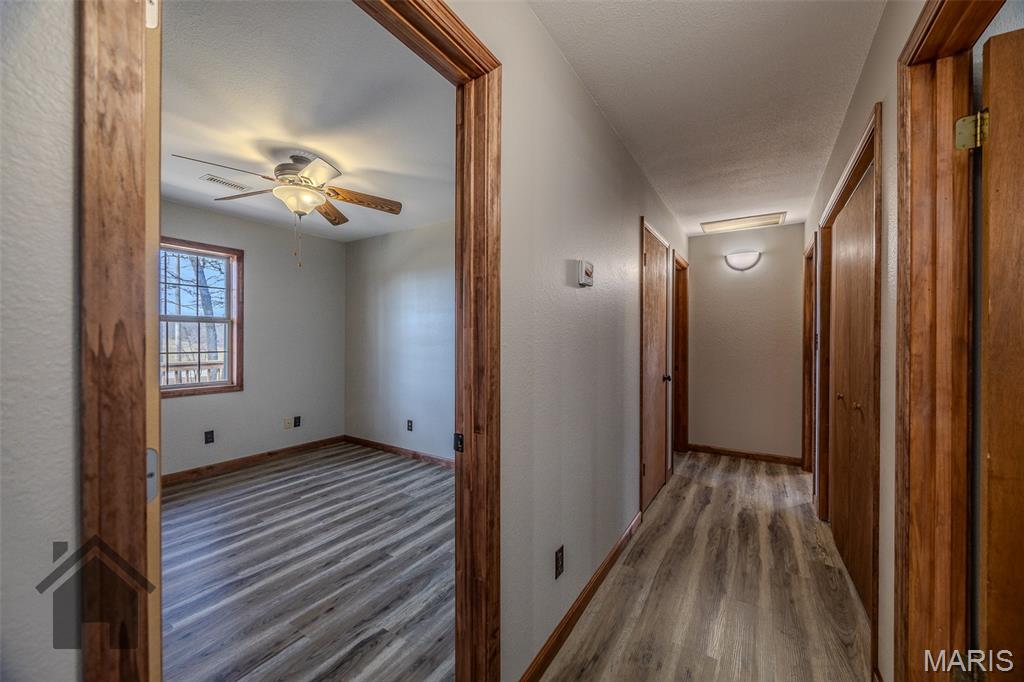 16632 Nickel Drive Phillipsburg, MO 65722 - Photo 7 of 60