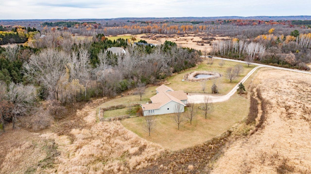 E8835 Huntley Road New London, WI 54961 - Photo 39 of 45