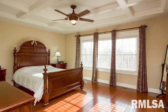 6335 Fairhaven Road Davenport, IA 52807 - Photo 14 of 24 Gallery Image 14