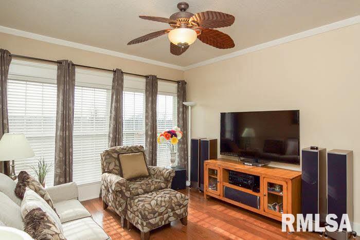 6335 Fairhaven Road Davenport, IA 52807 - Photo 10 of 24 Gallery Image 10