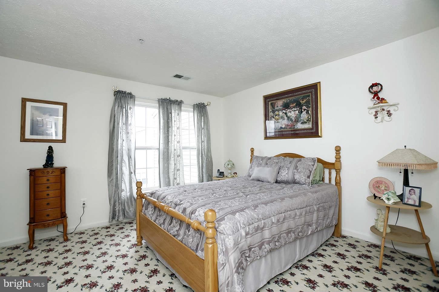 9813 Finsbury Road Baltimore, MD 21237 - Photo 14 of 25 Bedroom (Master)