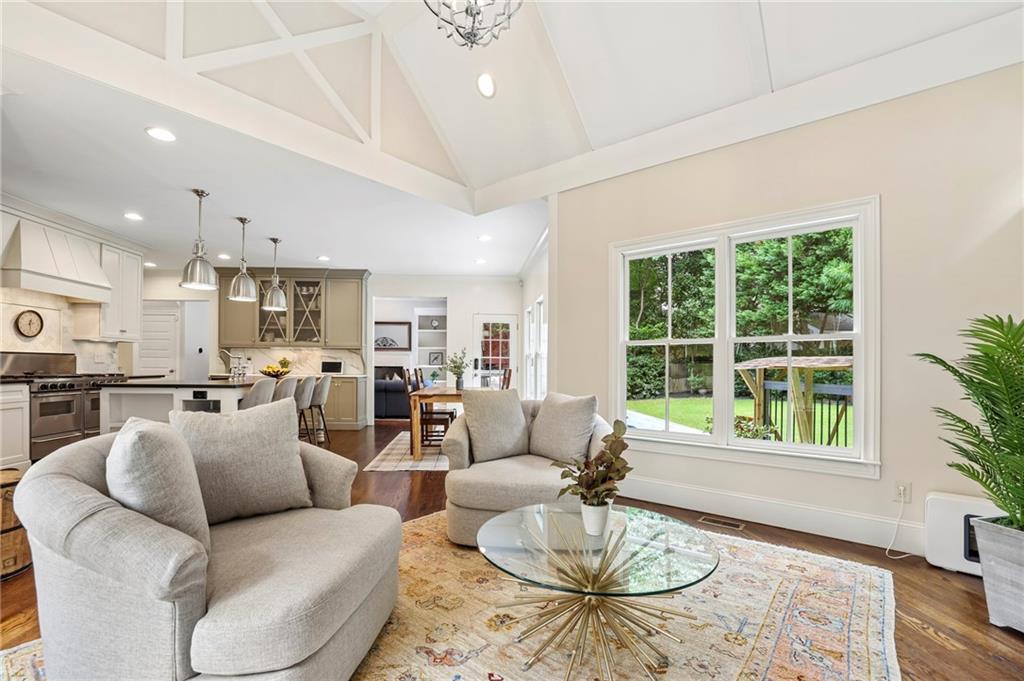 630 Timm Valley Road Northeast Atlanta, GA 30305 - Photo 14 of 40 Gallery Image 14