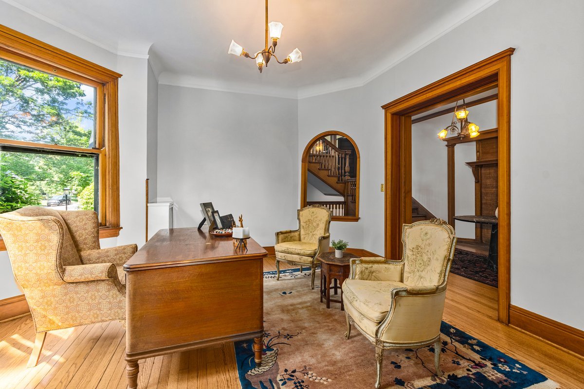 225 Hamilton Street Evanston, IL 60202 - Photo 5 of 43