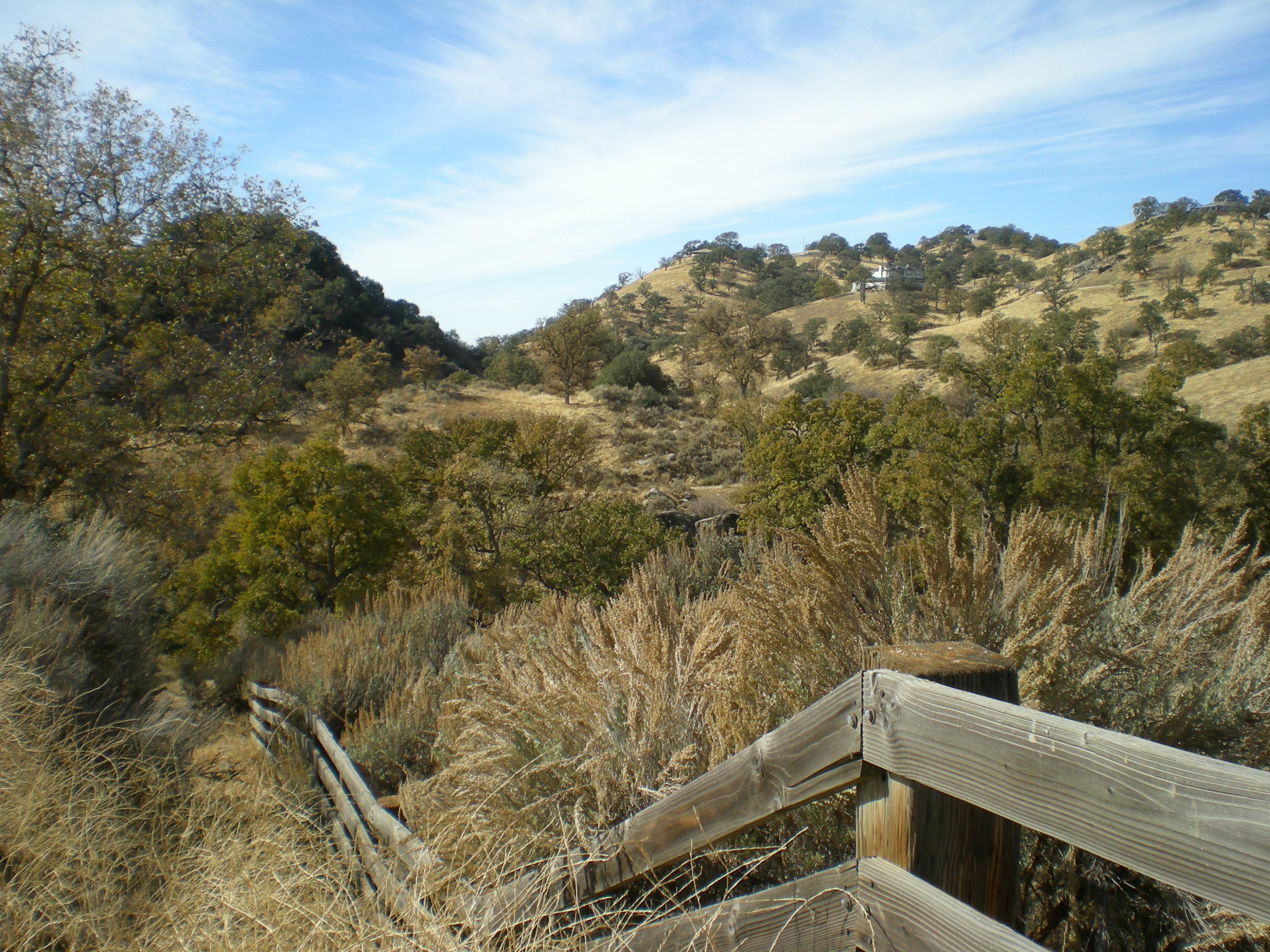 Delaware Place Tehachapi, CA 93561 - Photo 4 of 25 East Line
