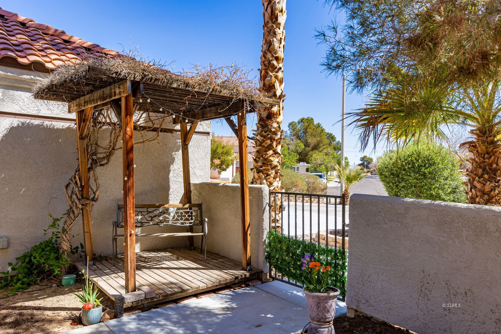 653 North Rio Bravo Street Ridgecrest, CA 93555 - Photo 9 of 47