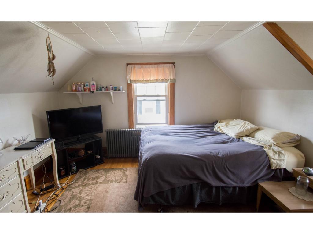 275 Cilley Road Manchester, NH 03103 - Photo 14 of 25 Gallery Image 14
