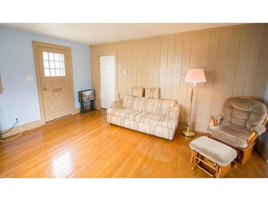 275 Cilley Road Manchester, NH 03103 - Photo 7 of 25 Gallery Image 7