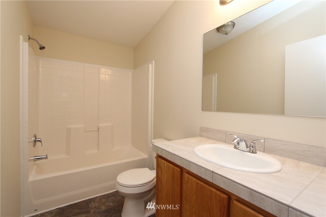 769 Rhoades Road Winlock, WA 98596 - Photo 14 of 20