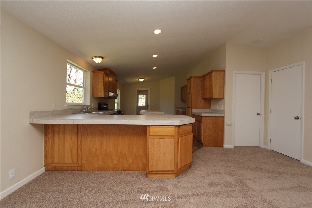 769 Rhoades Road Winlock, WA 98596 - Photo 6 of 20