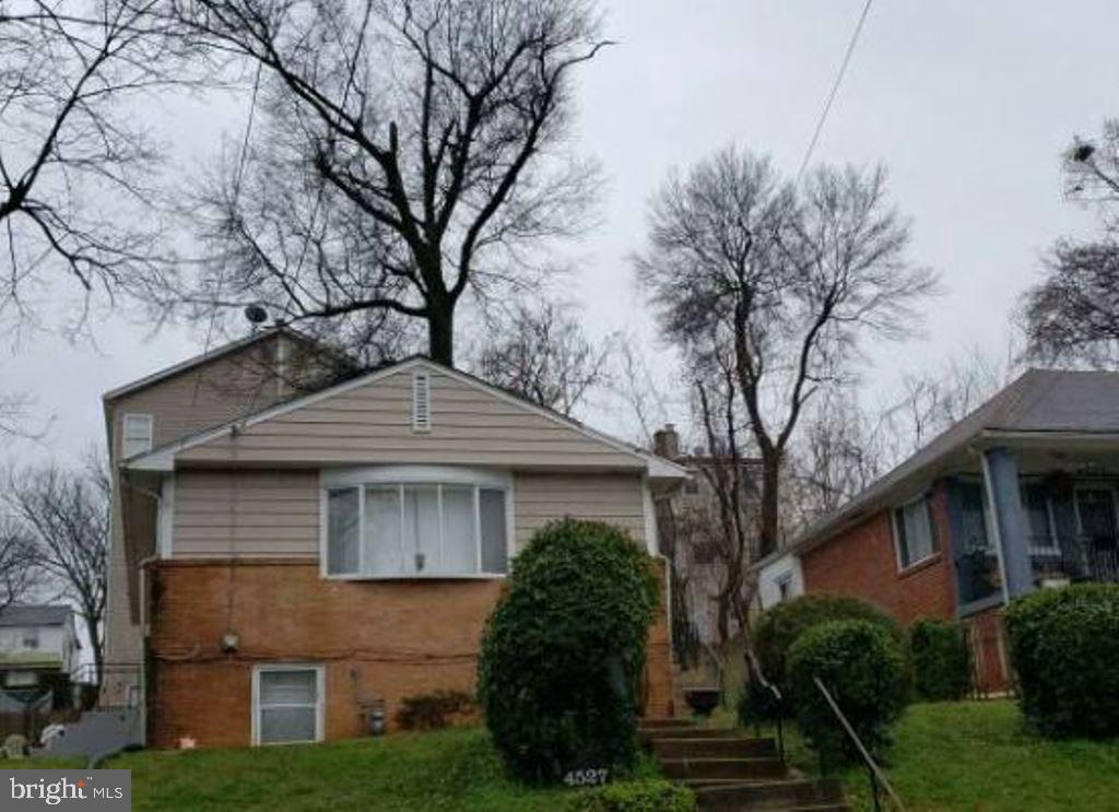 4527 Foote St Northeast  