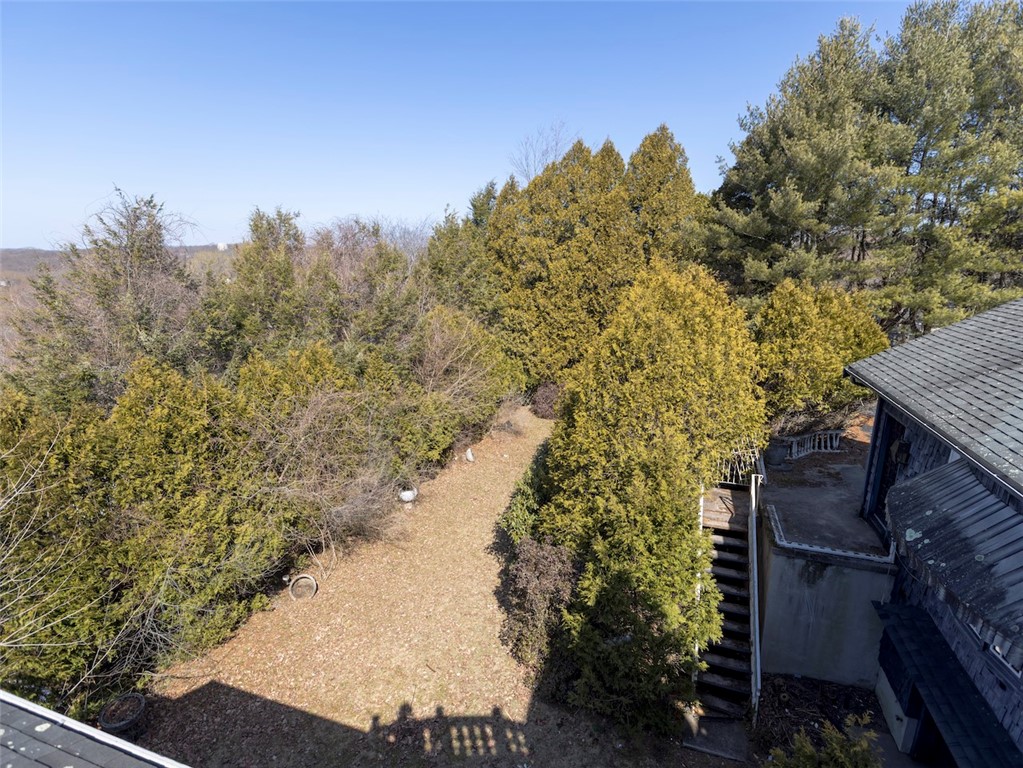 233 Annette Avenue Woonsocket, RI 02895 - Photo 30 of 31