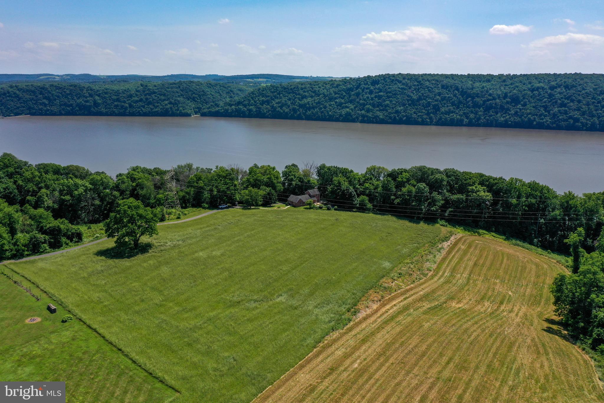 93 Observation Site Road Conestoga, PA 17516 - Photo 8 of 71