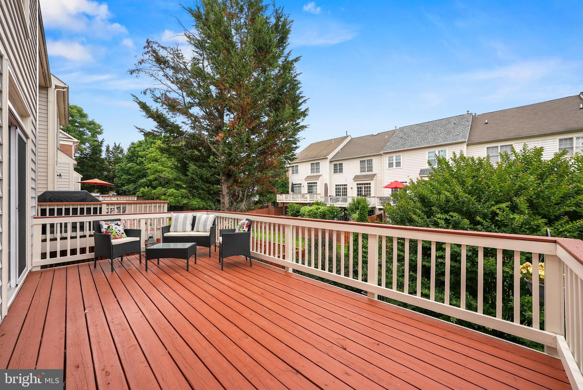 134 Roland Court Southwest Vienna, VA 22180 - Photo 15 of 31 Spacious deck space can have both dining & seating