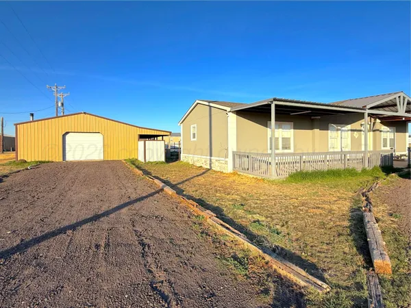$215,000 | 100 Bear Lane, Dumas, TX 79029