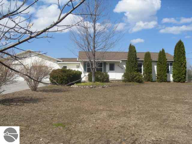 6600 Boone Road Traverse City, MI 49685 - Photo 13 of 13 1702590-12.JPG