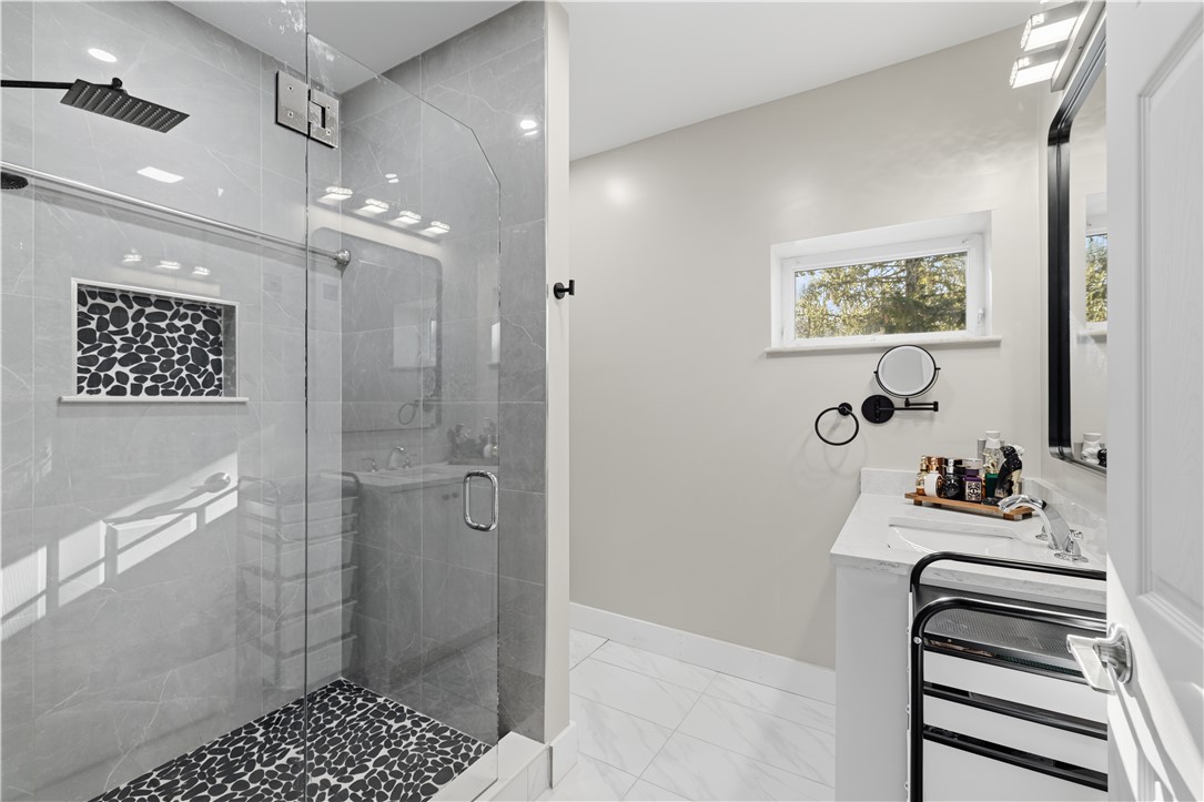 270 Brayton Road Tiverton, RI 02878 - Photo 19 of 26