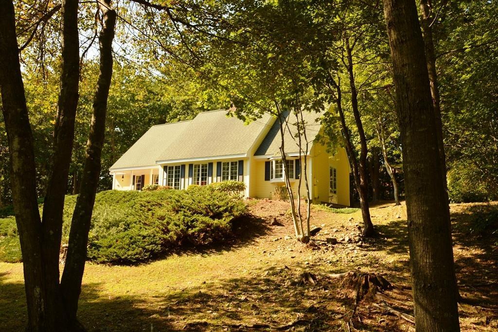 11 Intervale Road Cape Neddick, ME 03902 - Photo 1 of 35 Bright & Sunny Cape located in...
