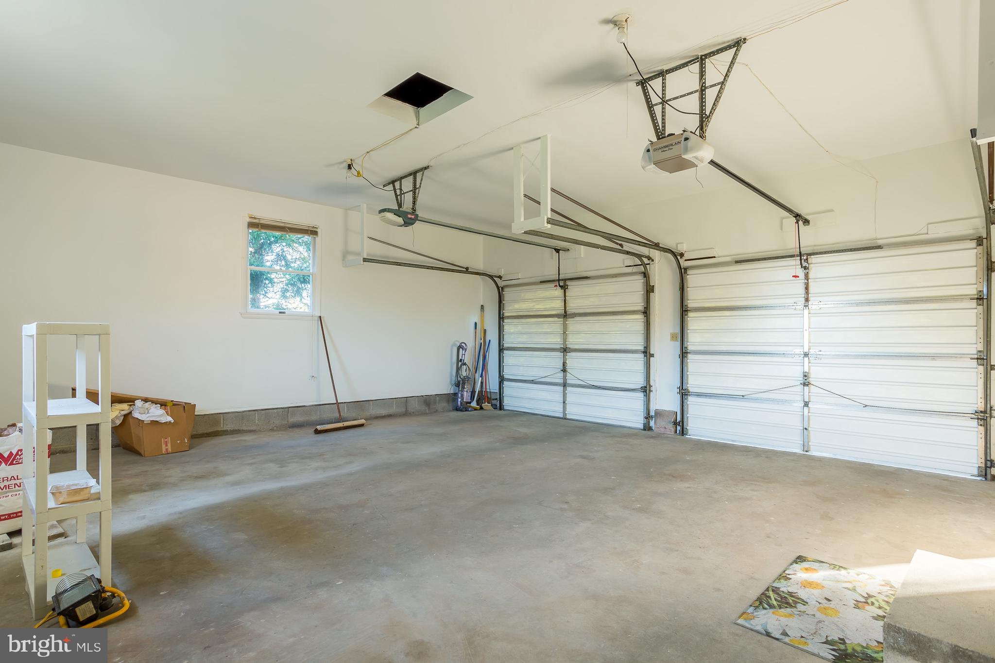 22650 Dorman Road Lewes, DE 19958 - Photo 20 of 33 Recently painted garage
