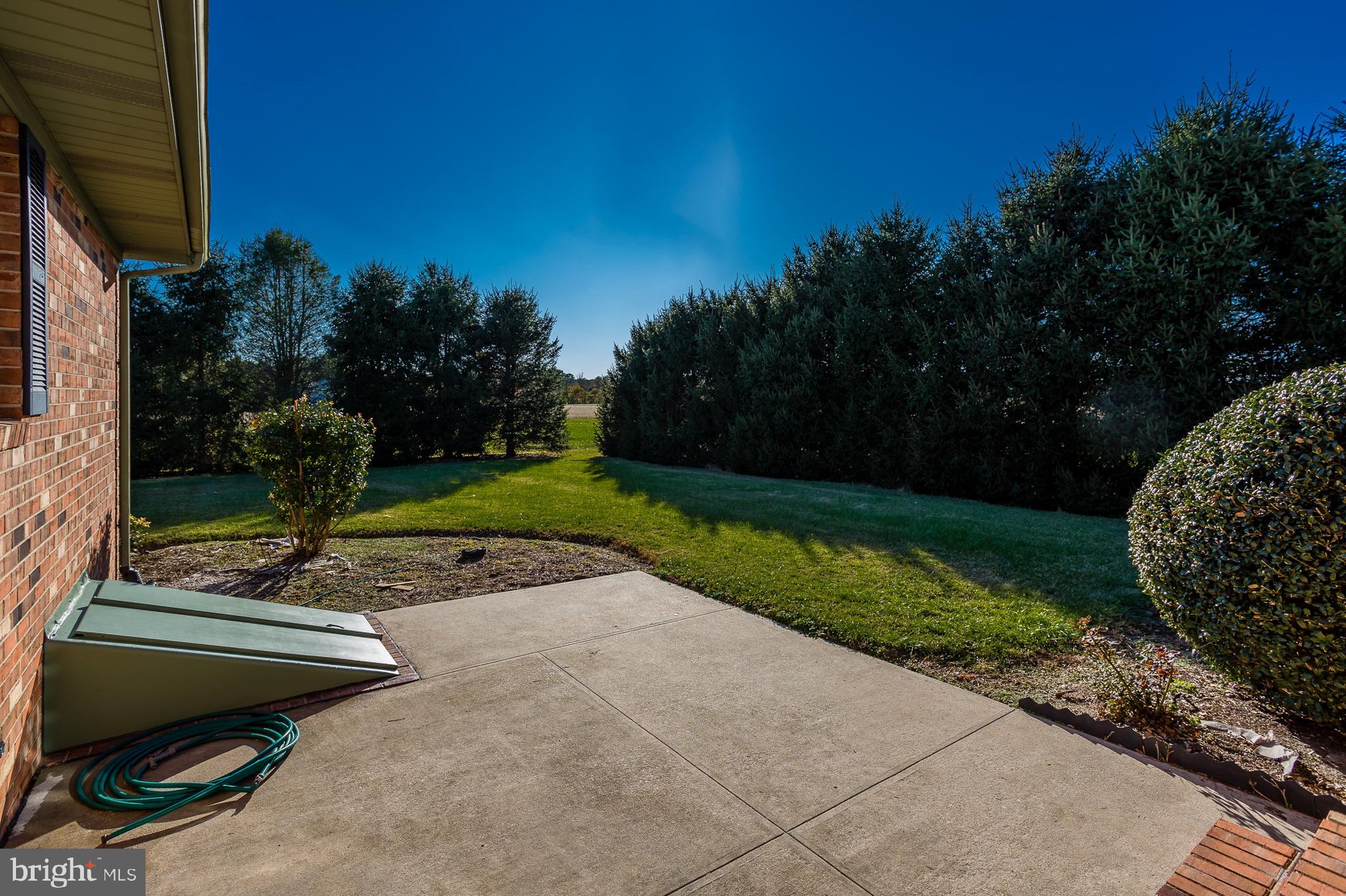 22650 Dorman Road Lewes, DE 19958 - Photo 27 of 33 Patio
