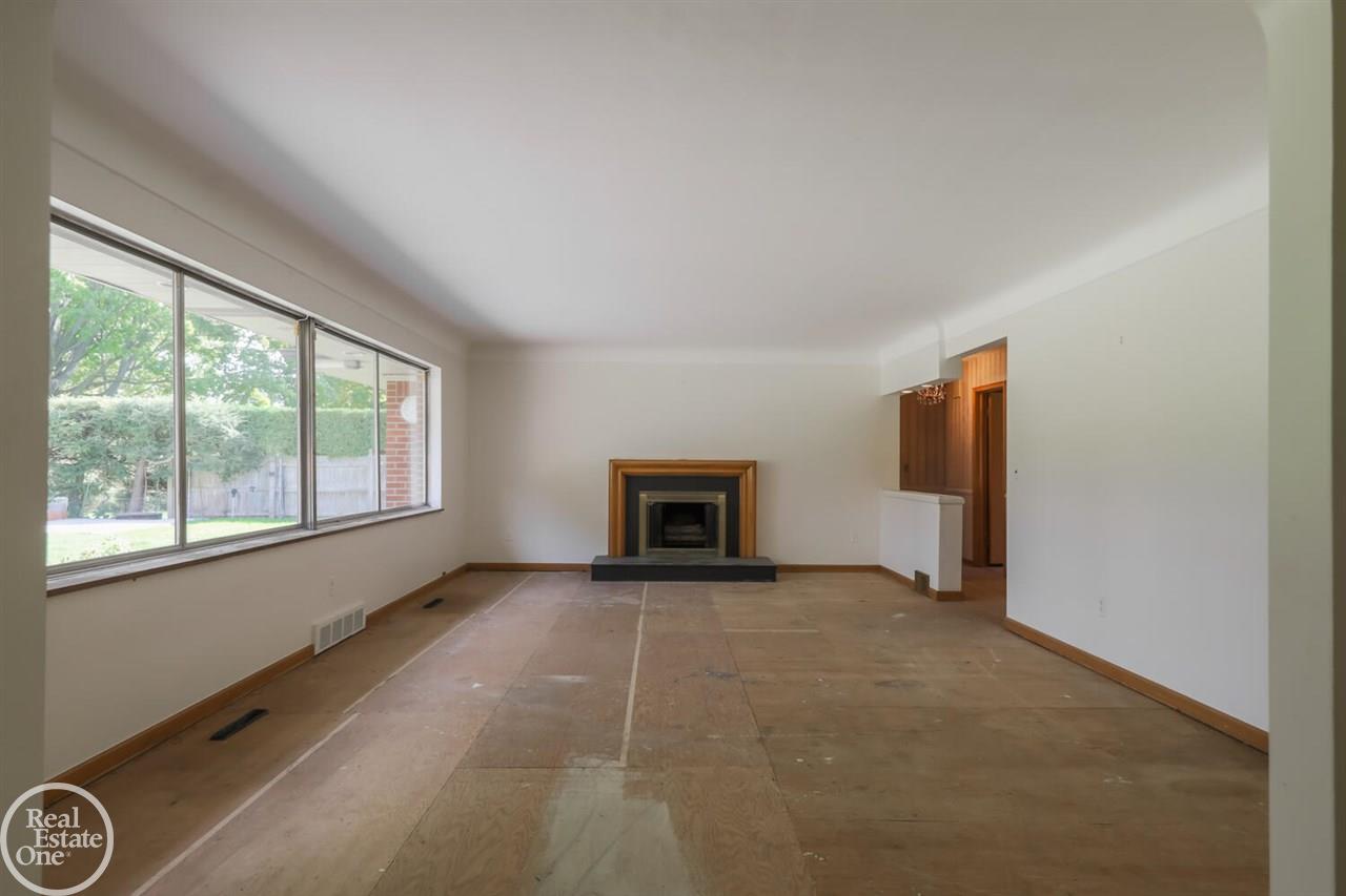 324 Moross Road Grosse Pointe Farms, MI 48236 - Photo 33 of 47