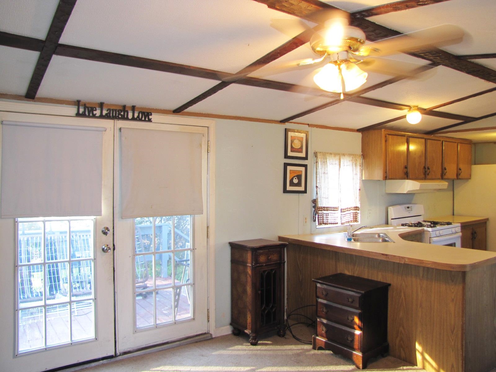 18 Morton Street Exeter, NH 03833 - Photo 2 of 25 Gallery Image 2