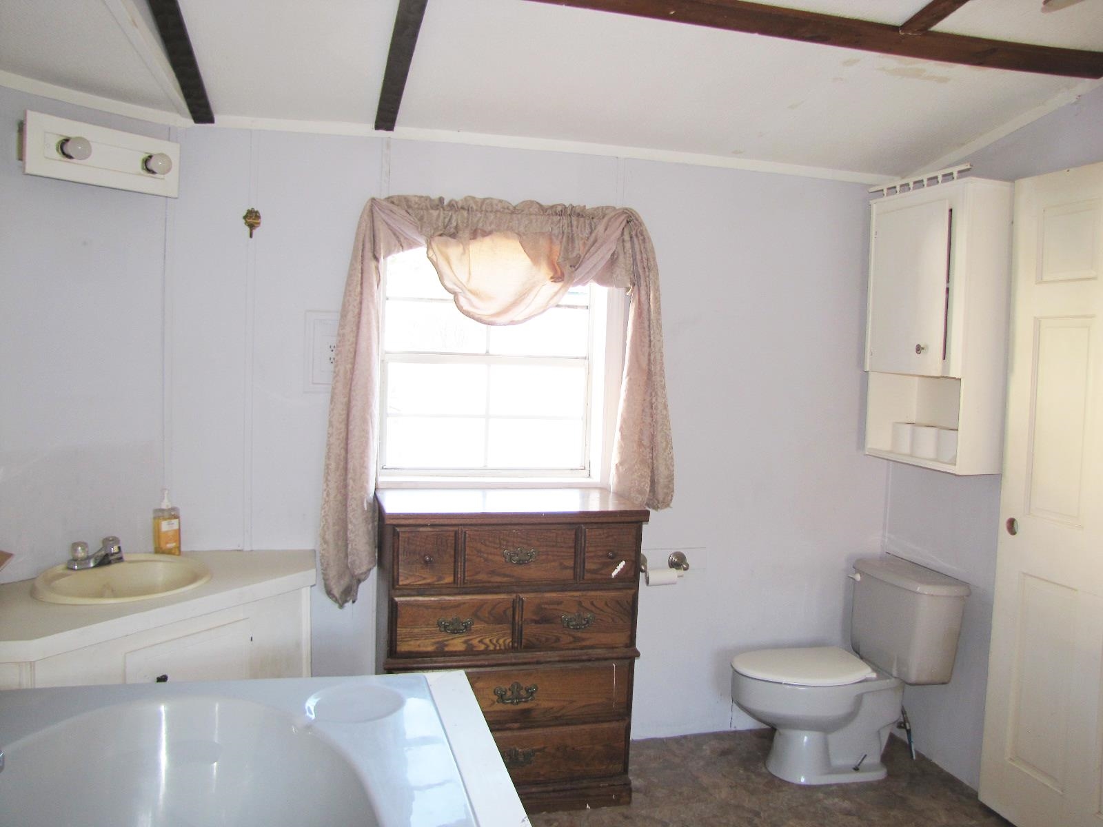18 Morton Street Exeter, NH 03833 - Photo 17 of 25 Gallery Image 17