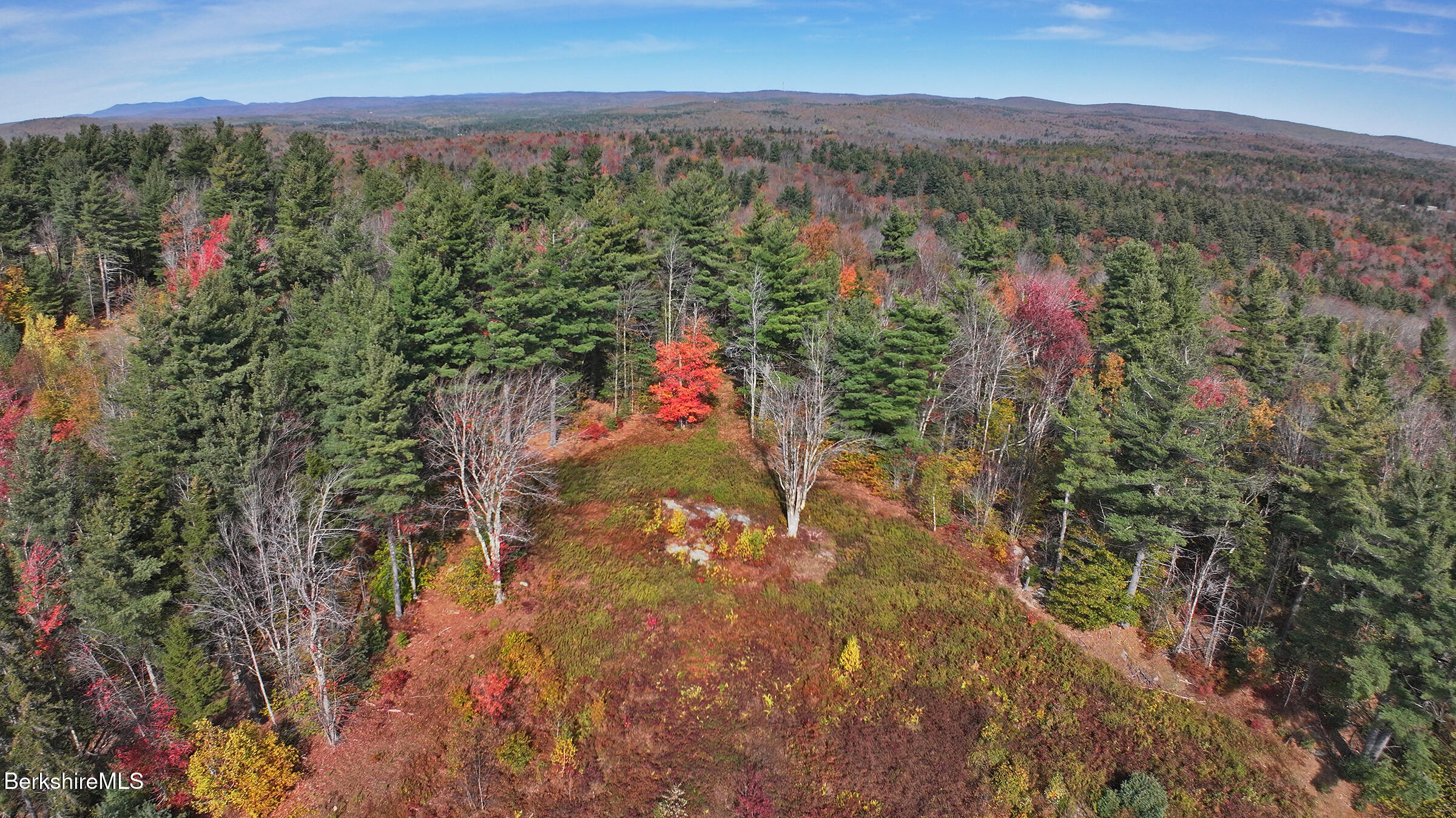 1570 B Washington Mountain Road Washington, MA 01223 - Photo 9 of 11 a view of city and mountains