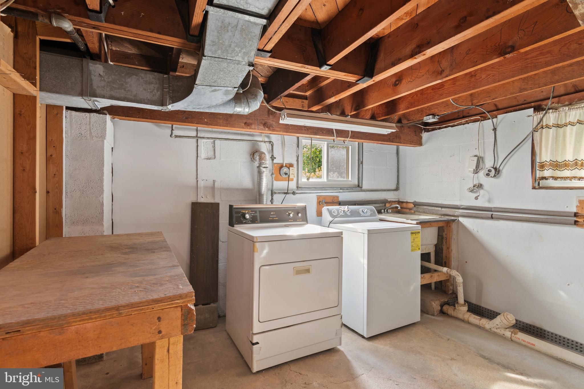 4216 Darnall Road Baltimore, MD 21236 - Photo 23 of 30 Laundry Area