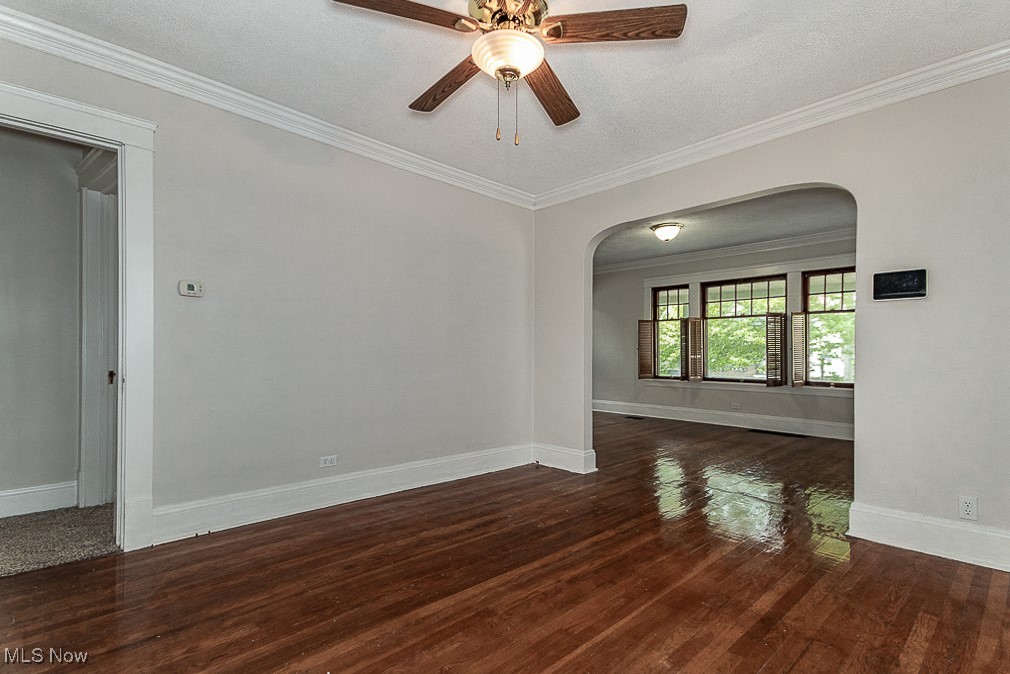 3591 Menlo Road Cleveland, OH 44120 - Photo 9 of 35