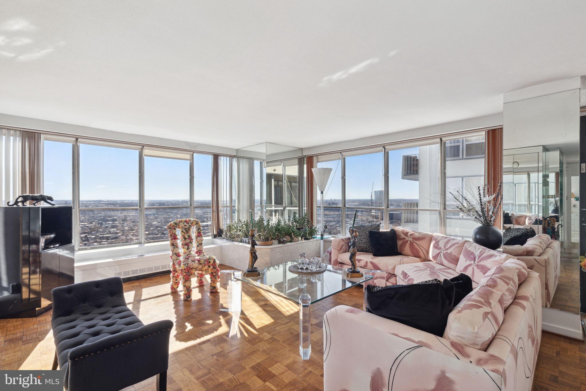224 West Rittenhouse Square, Unit 2810 Philadelphia, PA 19103 - Photo 1 of 29 Gallery Image 1