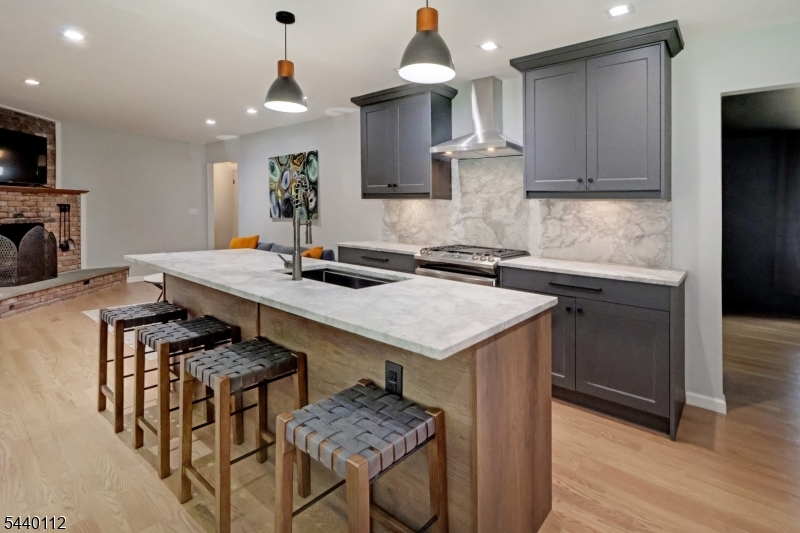 7 Village Road Florham Park, NJ 07932 - Photo 8 of 30