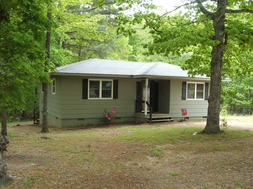 1086 Countyline Road Keysville, VA 23947 - Photo 2 of 11 Gallery Image 2