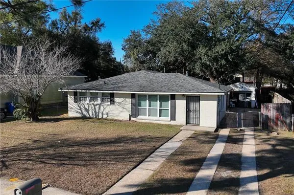 $2,200 | 6960 Dorian Street, New Orleans, LA 70126
