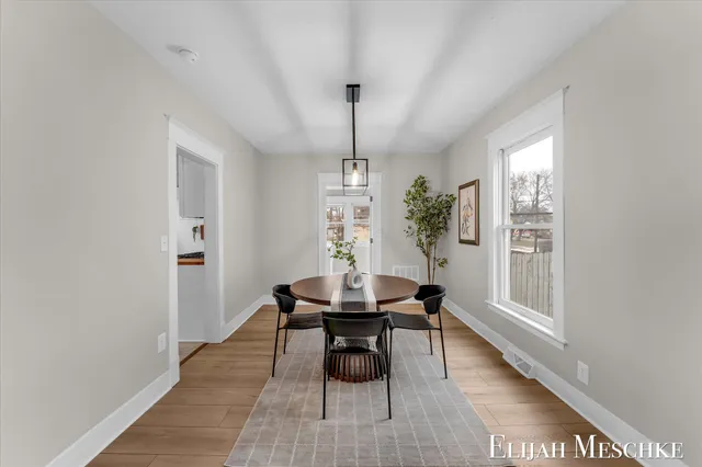 $229,900 | 1728 Francis Avenue Southeast, Grand Rapids, MI 49507