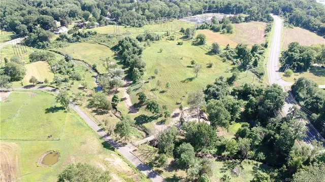 a view of a yard of a house