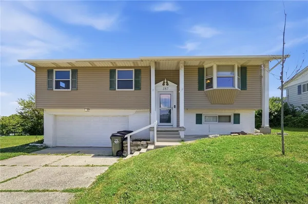 $269,000 | 187 Golfwood Drive, West Carrollton, OH 45449