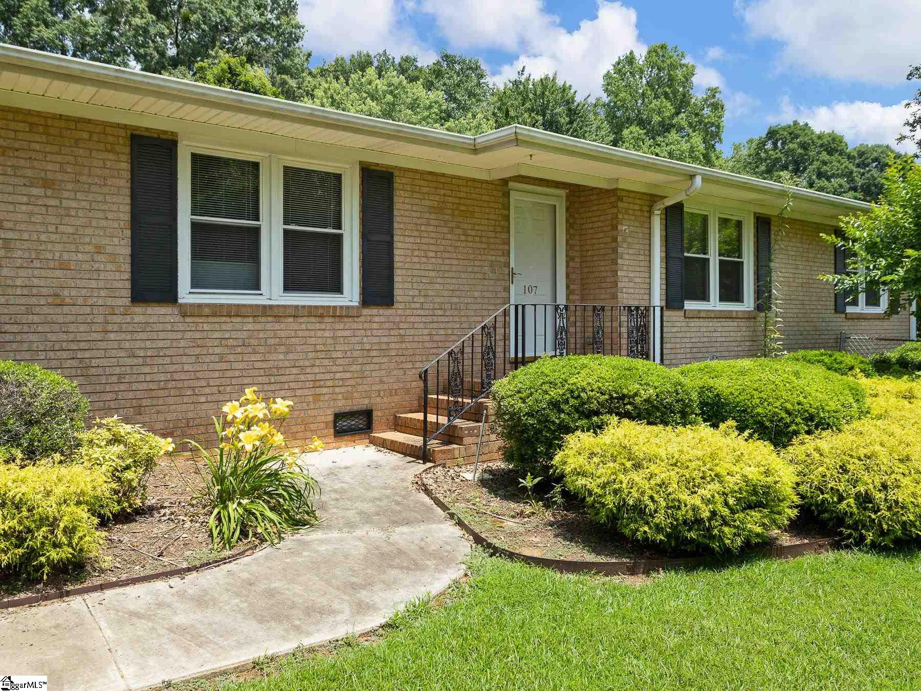 107 State Rd S-42-7423 Inman, SC 29349 - Photo 6 of 36