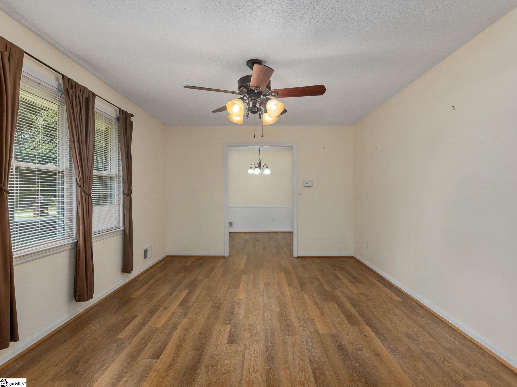 107 State Rd S-42-7423 Inman, SC 29349 - Photo 8 of 36