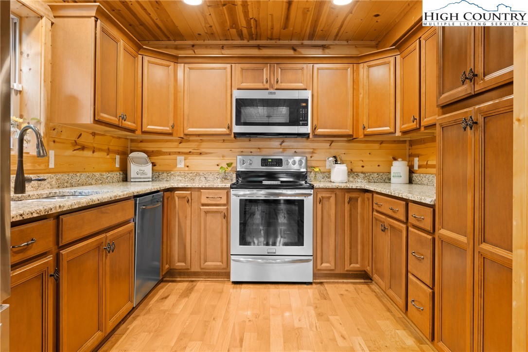 710 Milton Brown Heirs Road Boone, NC 28607 - Photo 19 of 45 Gallery Image 19