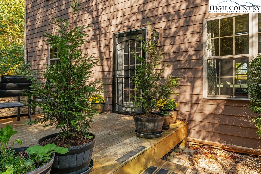 710 Milton Brown Heirs Road Boone, NC 28607 - Photo 9 of 45 Gallery Image 9