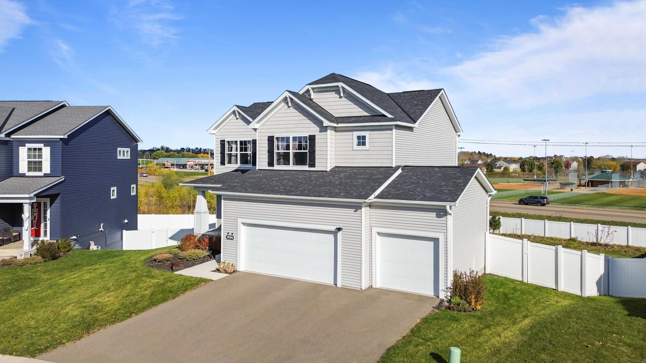 19294 Clearwater Loop Farmington, MN 55024 - Photo 3 of 66