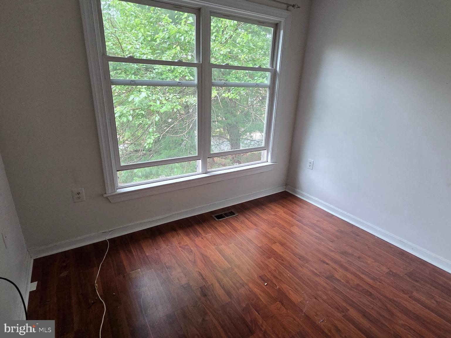 1110 Arcola Avenue Silver Spring, MD 20902 - Photo 13 of 18